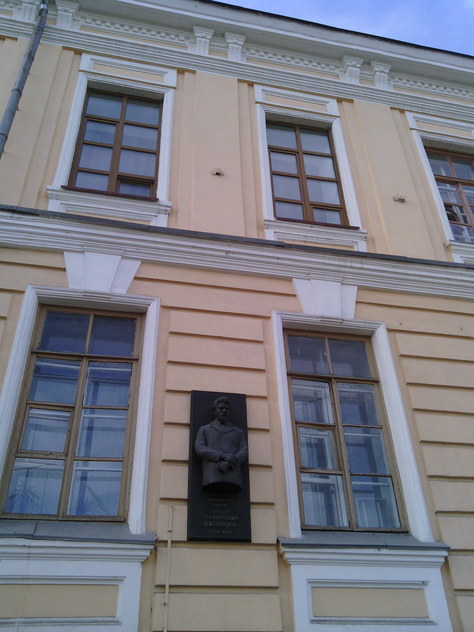 Замена деревянных окон на объекте памятнике архитектуры